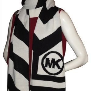 Michael Kors chevron striped scarf